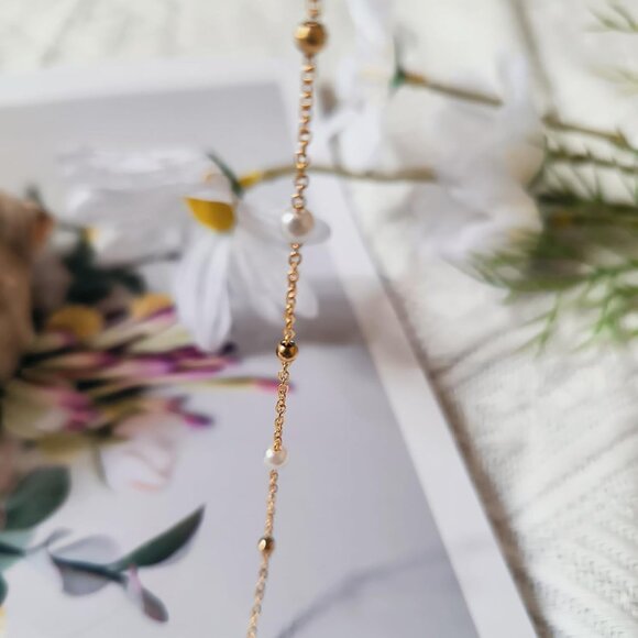 Elegant 18K Gold-Plated Pearl Choker Necklace - Handpicked AAA+ Quality Pearls - Picture 6 of 8